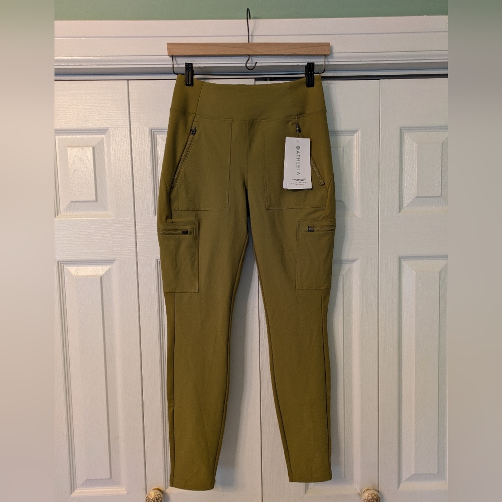 Athleta Headlands Hybrid Cargo Tight - Leggings